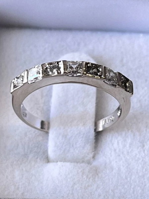 White gold k14 half-band ring like new with zirconia