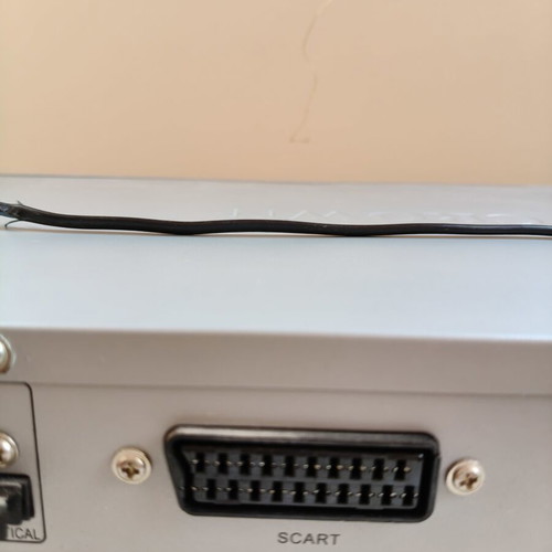 Crown DVD Player DVD-2818 like new, silver, karaoke compatible