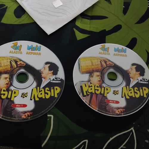 Hasip ile Nasip Turkish comedy DVD used, 2 discs