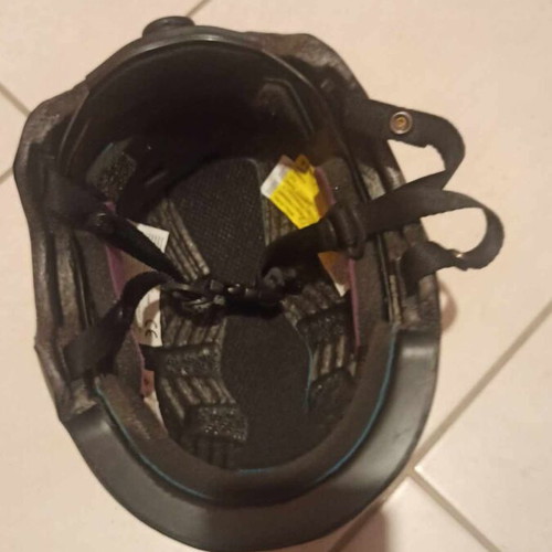 TSG Cosma snowboard helmet kids like new, xsmall
