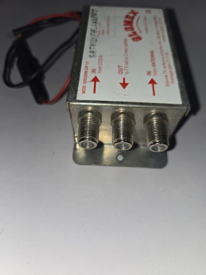Glomex Marine TV Antenna Amplifier used, 12V, model 5023/98 SR12