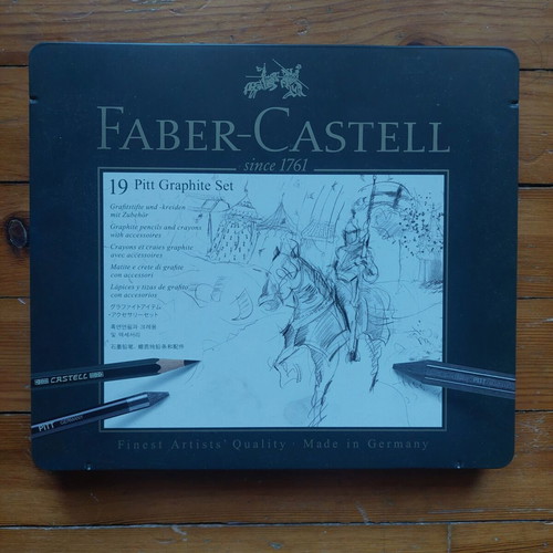 Faber-Castell Pitt Graphite Set 19 pieces like new