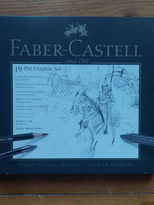 Faber-Castell Pitt Graphite Set 19 pieces like new