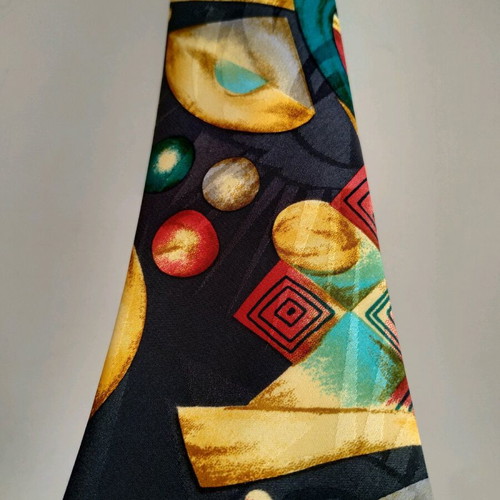 Nino Venturi tie like new, multicolored