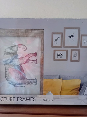 Picture frames set of 5 new, natural wood