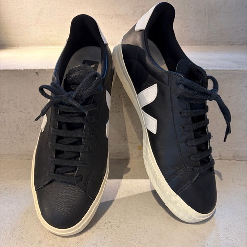 Veja men's leather sneakers used, black, size 44