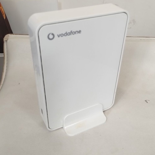 Oxygen IAD IVV14200.N2UIHM VDSL2 broadband gateway router refurbished