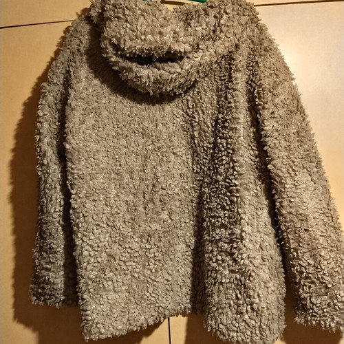 Fleece jacket like new with hood, gray and beige, size L