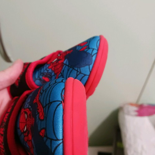 Children's slippers like new