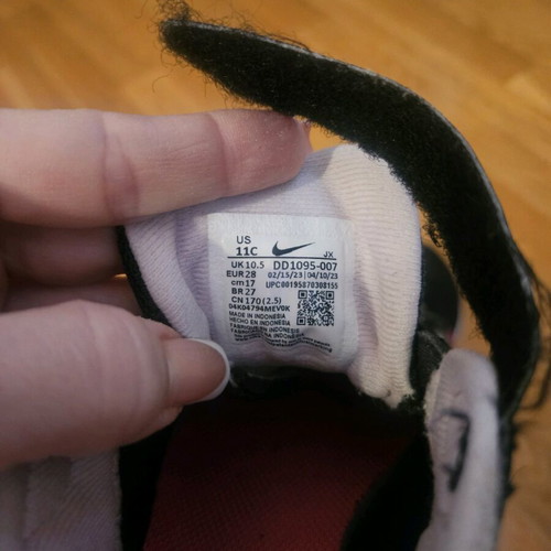 Nike athletic shoes used size 28 for girls