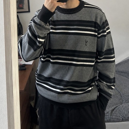 Men's striped thin knit shirt, black and grey, size M