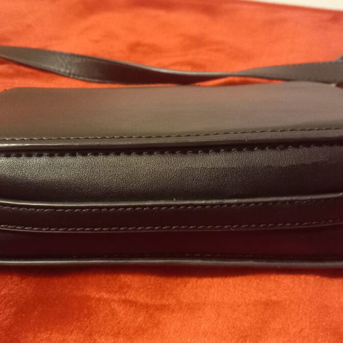 Axel black shoulder bag used with three compartments and external pocket