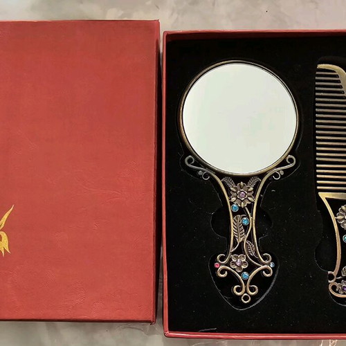 Vintage mirror and comb set from Turkey