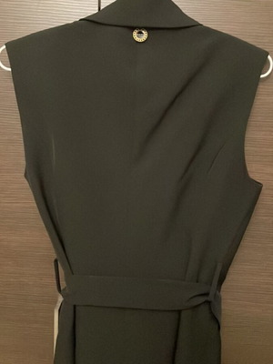 Lynne black sleeveless vest with fabric belt, size 40