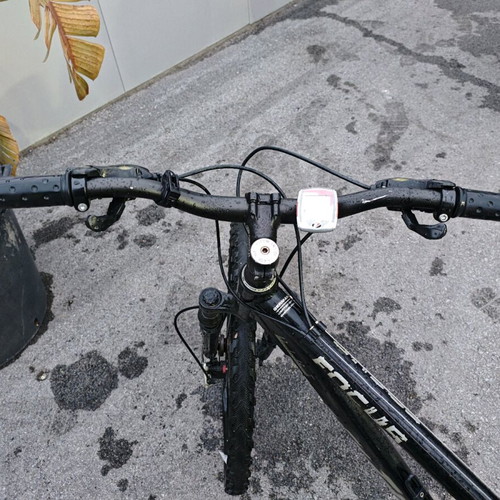 Mountain bicycle like new, disc brakes, 27 inch, men's