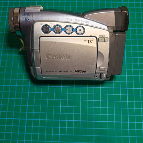 Canon MV700 MiniDV camcorder used with cassette door issue