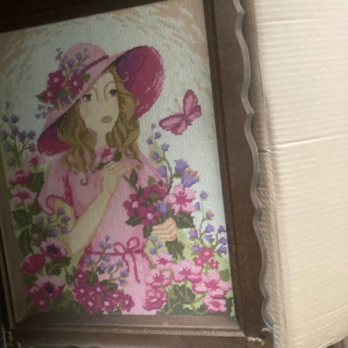 Frames used, embroidered and carved, pack of 10 pieces