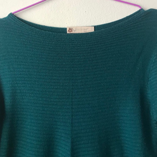 Passione midi knitted dress cypress like new