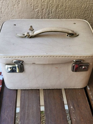 Neseser from 1979 used
