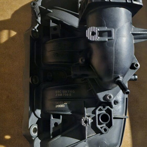 Golf 5 Tsi Bmy intake manifold like new