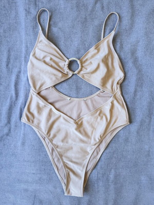 One-piece swimsuit like new, light salmon with belly cutout, size S