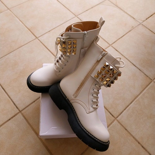 Women's boots new Made In Italia, size 38, white