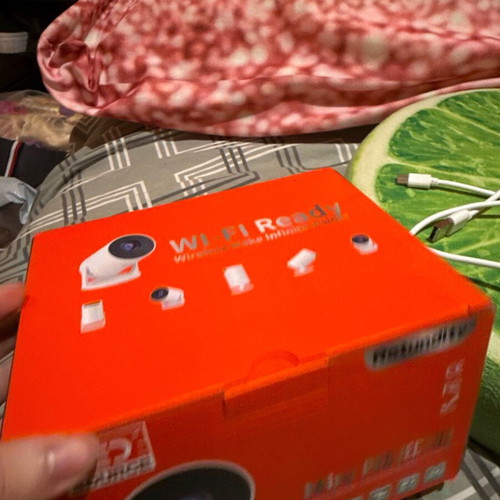 Wireless Mini Projector Wi-Fi new with Type-C charging and phone connection
