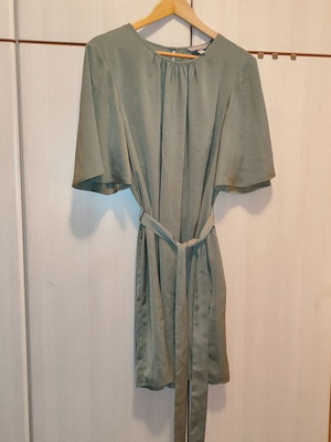 H&M Sage Green Satin Mini Dress XL like new