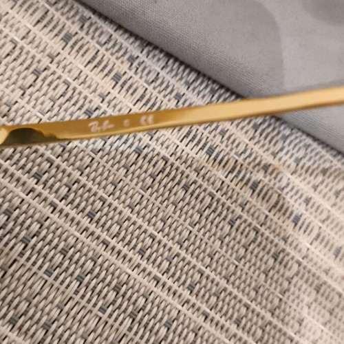 Ray-Ban sunglasses like new, brown and gold unisex
