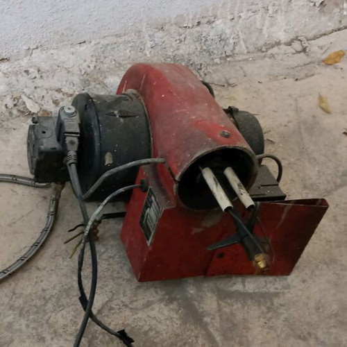 Oil burner used in excellent condition