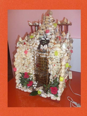 Εικονοστάσι μεταχειρισμένο με κοχύλια χειροποίητη λαϊκή τέχνη