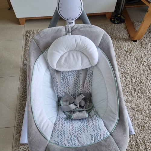 Ingenuity Electric Baby Relax Swing like new