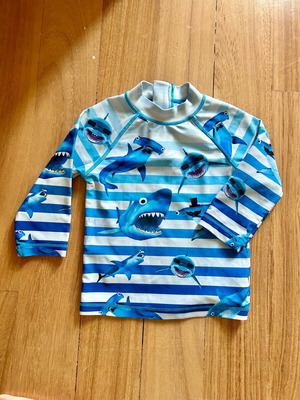 Παιδική αντιηλιακή μπλούζα Mothercare μεταχειρισμένη, μέγεθος 2-3