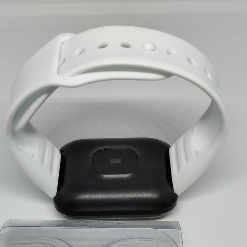 Smart Bracelet Y16 white silicone unisex like new