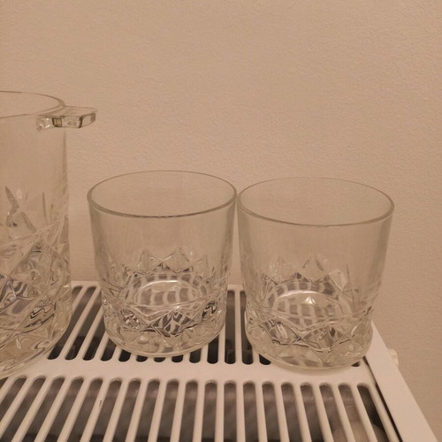 Whiskey glass set 5 pieces and ice bucket like new
