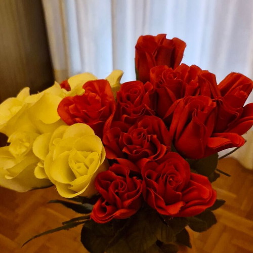 Artificial flowers decorative bouquet 60 cm like new