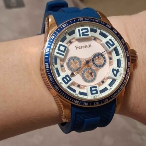 Ferendi women's watch new with 3 interchangeable straps