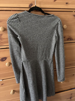 Dress size XS like new, black and white by C&A