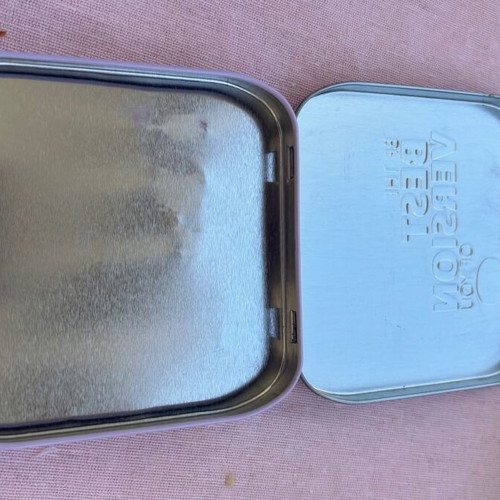 EveryDay metal case used for carrying 2 pads