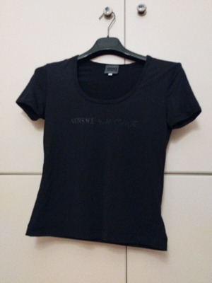 Versace black t-shirt like new size M
