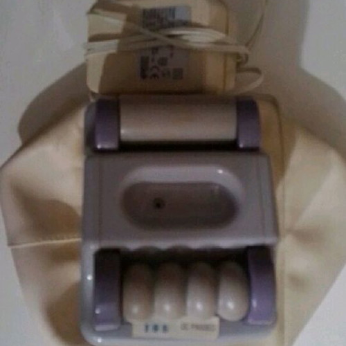 Igia Cellulift Massage System like new with gel