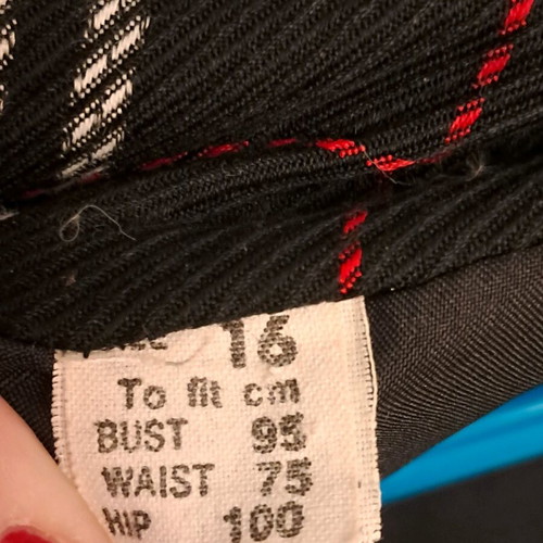 Elegant jacket with pockets like new