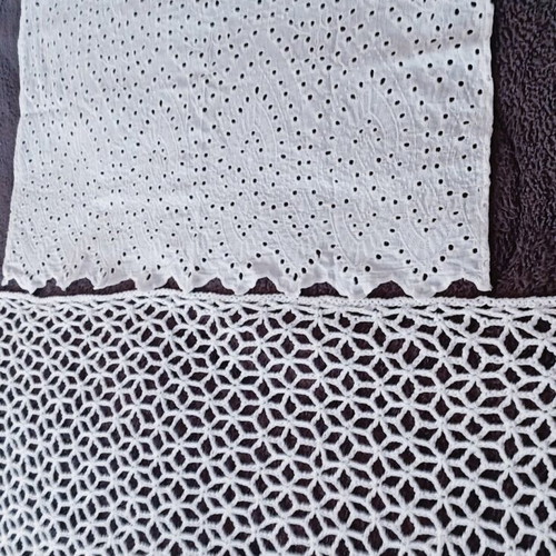 Curtains like new, set of two, handmade and machine-made