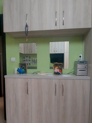 Melamine kitchen cabinets, upper and lower