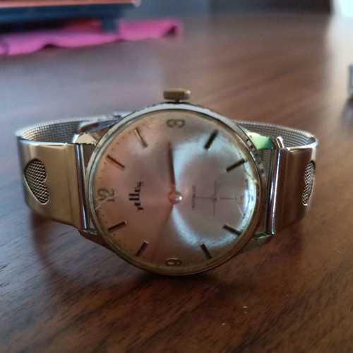 Tellus Incabloc Swiss wristwatch like new, men's silver