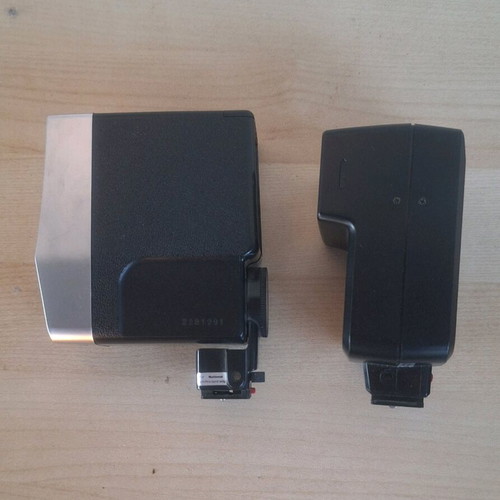 National Flash PE-201C and PE-300 like new, 2 flashes together