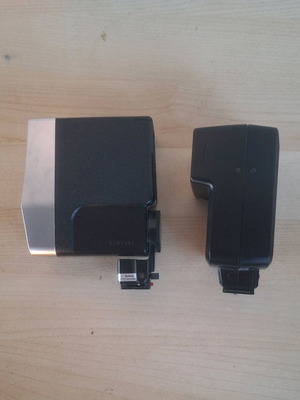 National Flash PE-201C and PE-300 like new, 2 flashes together