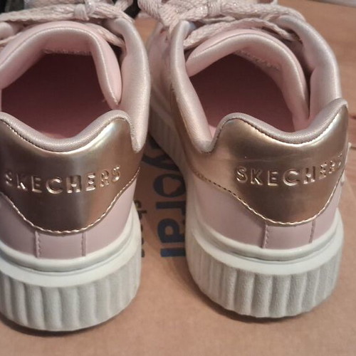 Skechers Hi Ridge girls' sneakers size 28, pink with star details