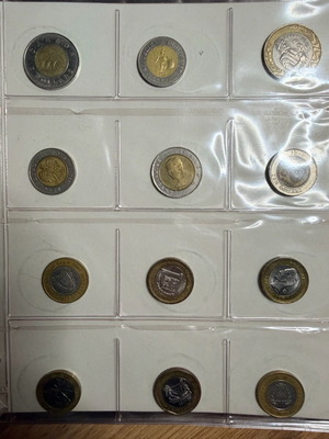 Συλλογή διμεταλλικών νομισμάτων μεταχειρισμένη, πακέτο 32 τεμαχίων
