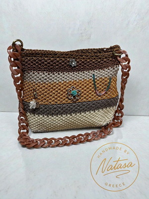 Handmade shoulder bag with knitted texture and brown chain, new